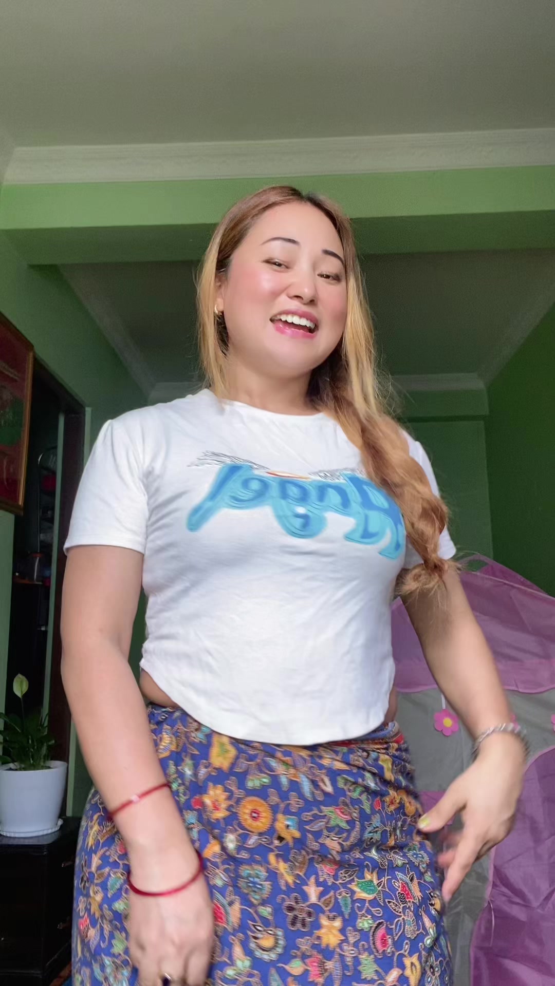 @emmarana8812