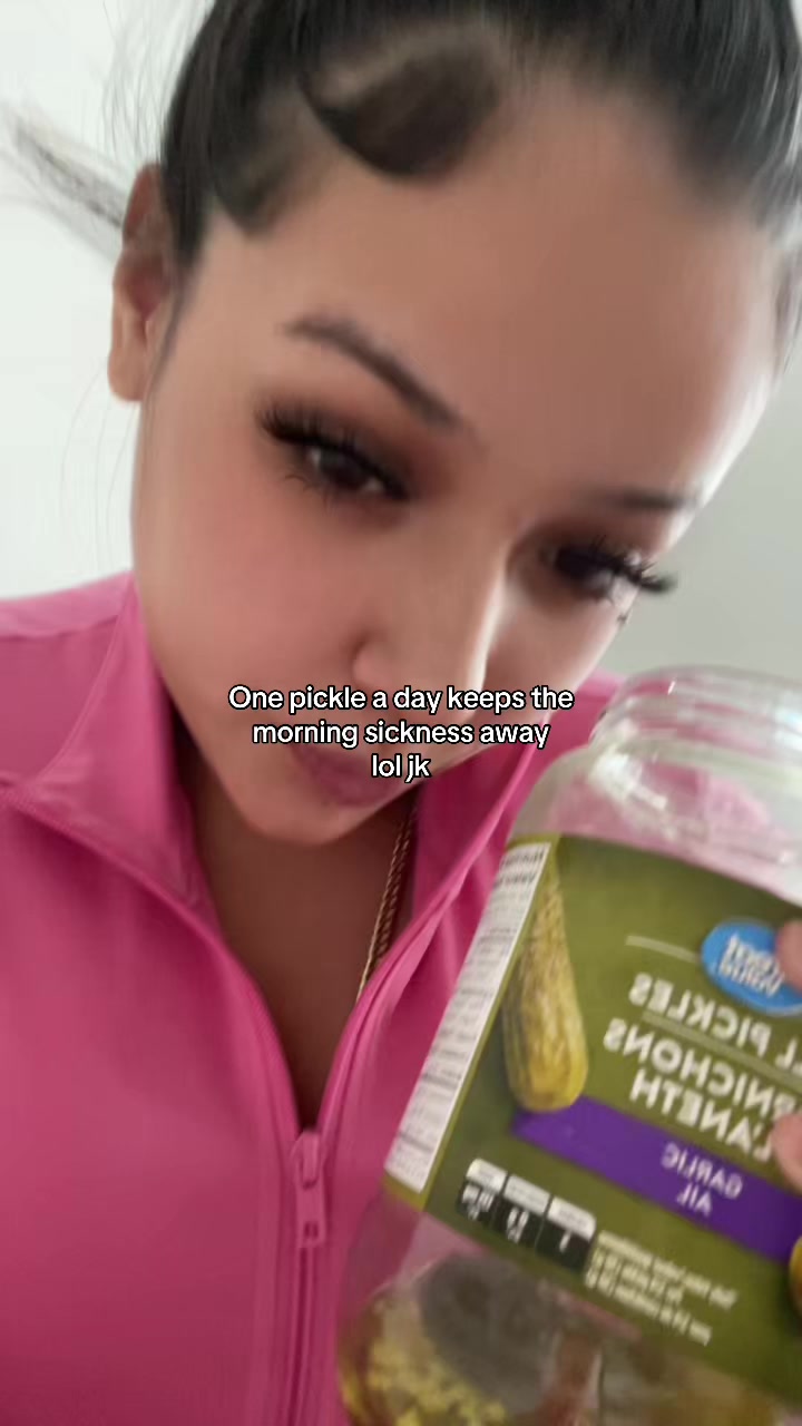 @monicajuanitaa