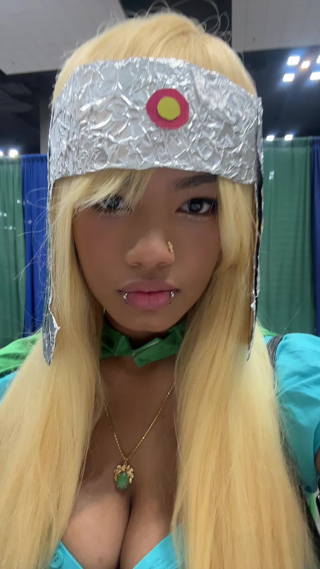 @Jasperඩා