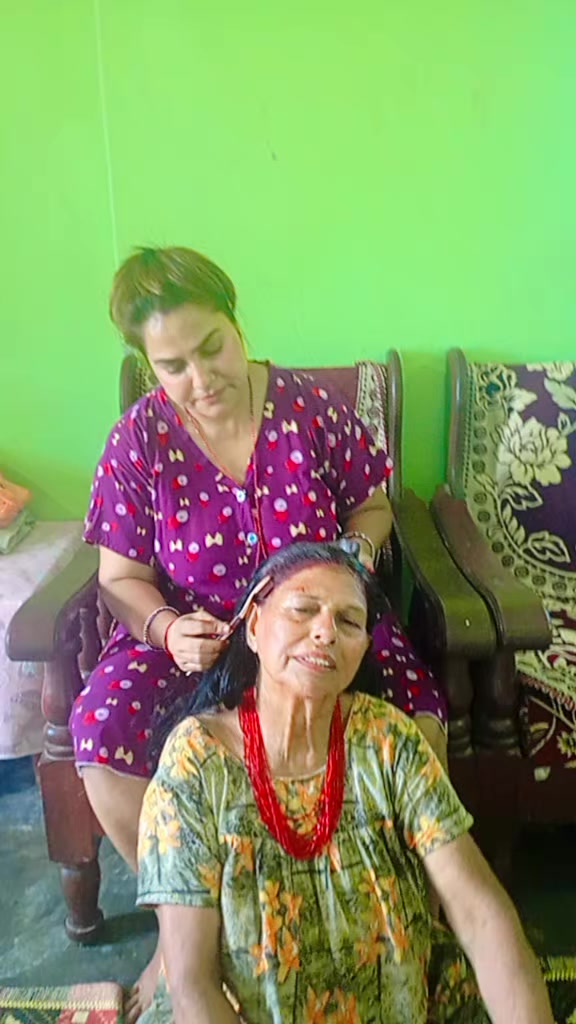 @Dipa gautam adhikari🌻🌹