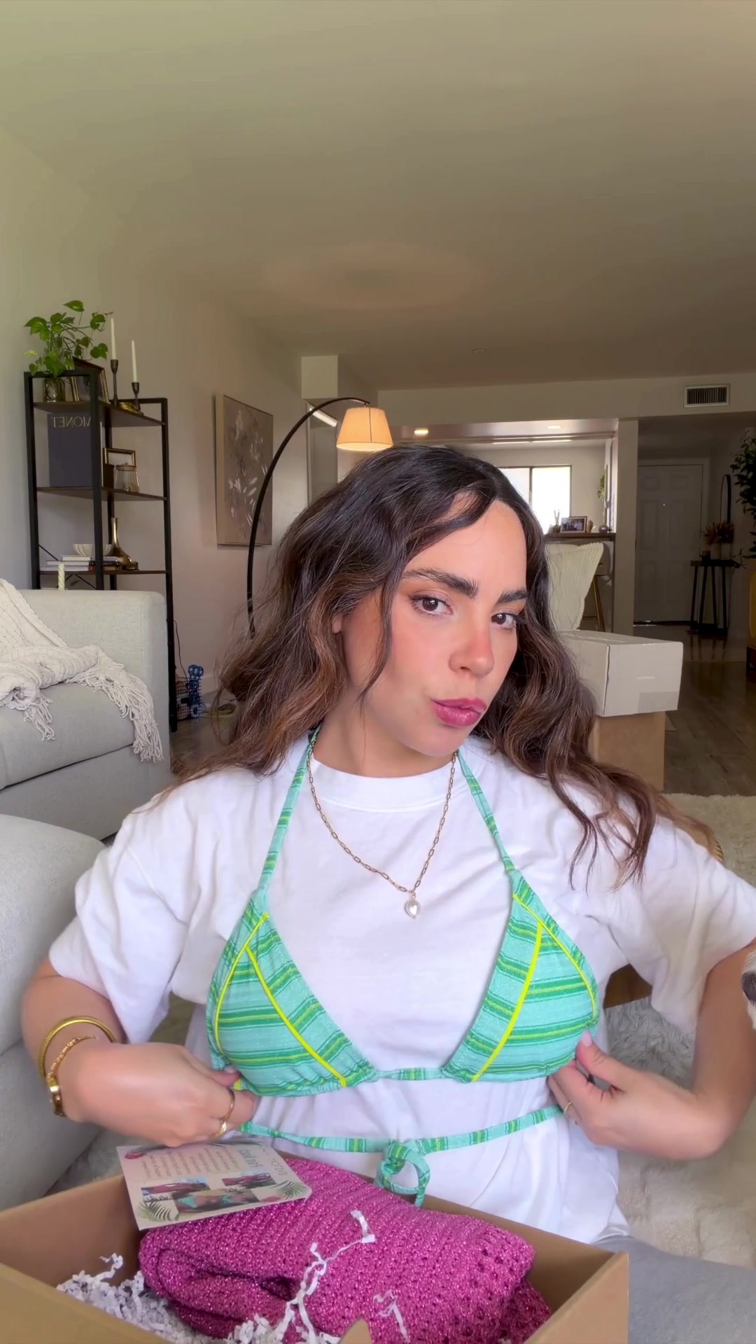 @WhatTheChic