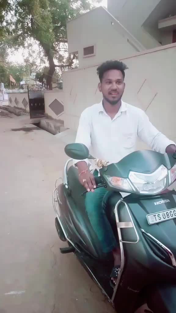 @smiley_Boy_Nagesh_99