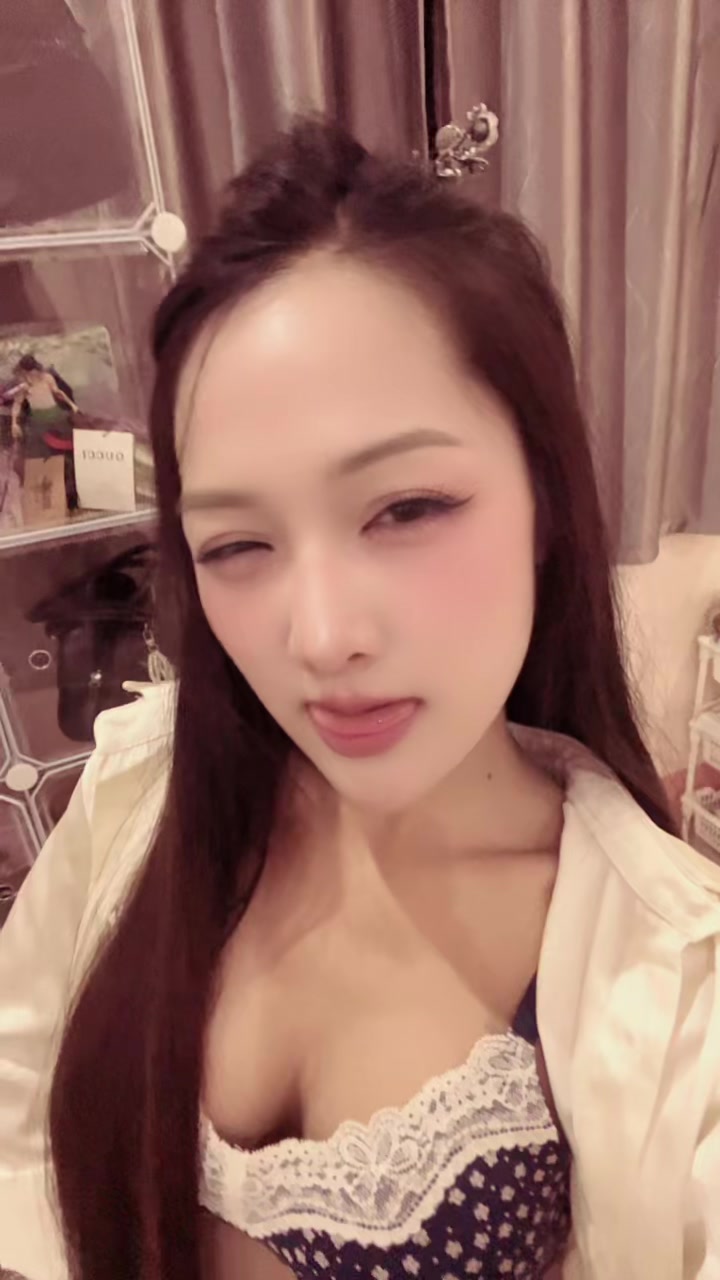 @อาลิซ อทิตยา&bull;