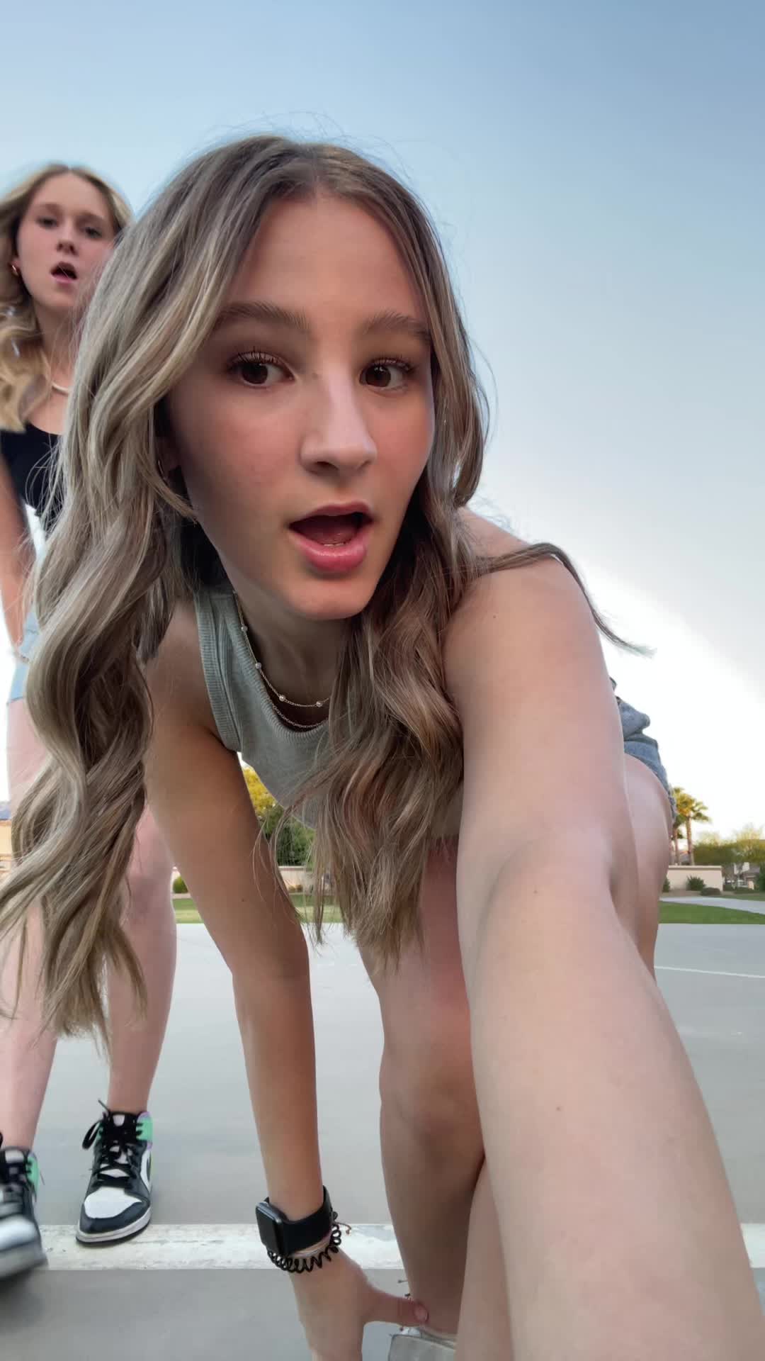 @ava.huso