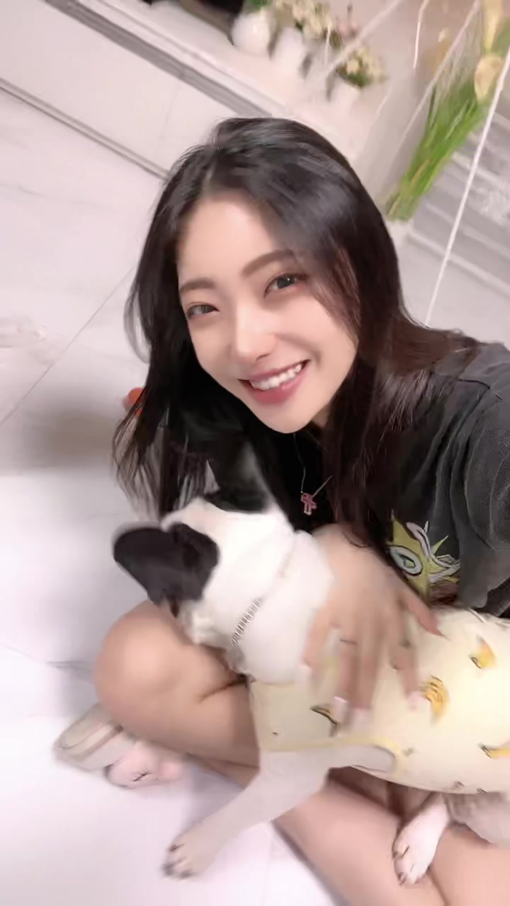 @은별