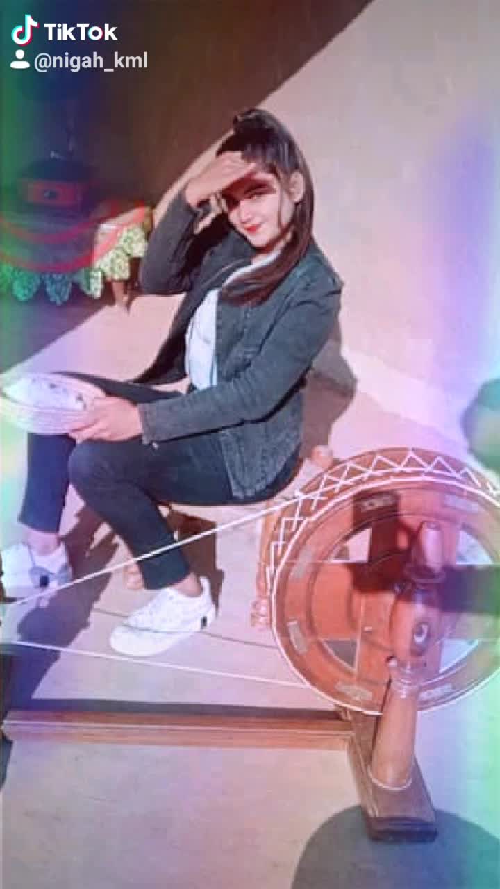 @official_komal