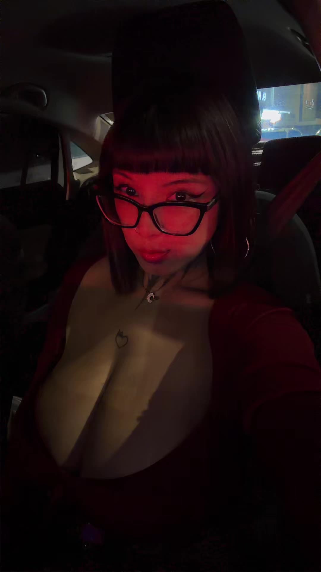 @Vickyselanip💕🌸