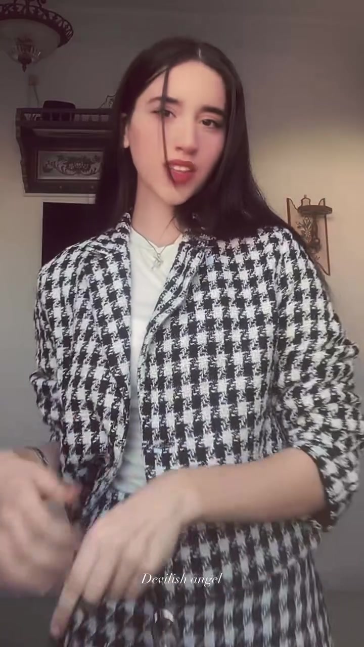 @𝒴𝒶𝓈𝓂𝒾𝓃𝒶