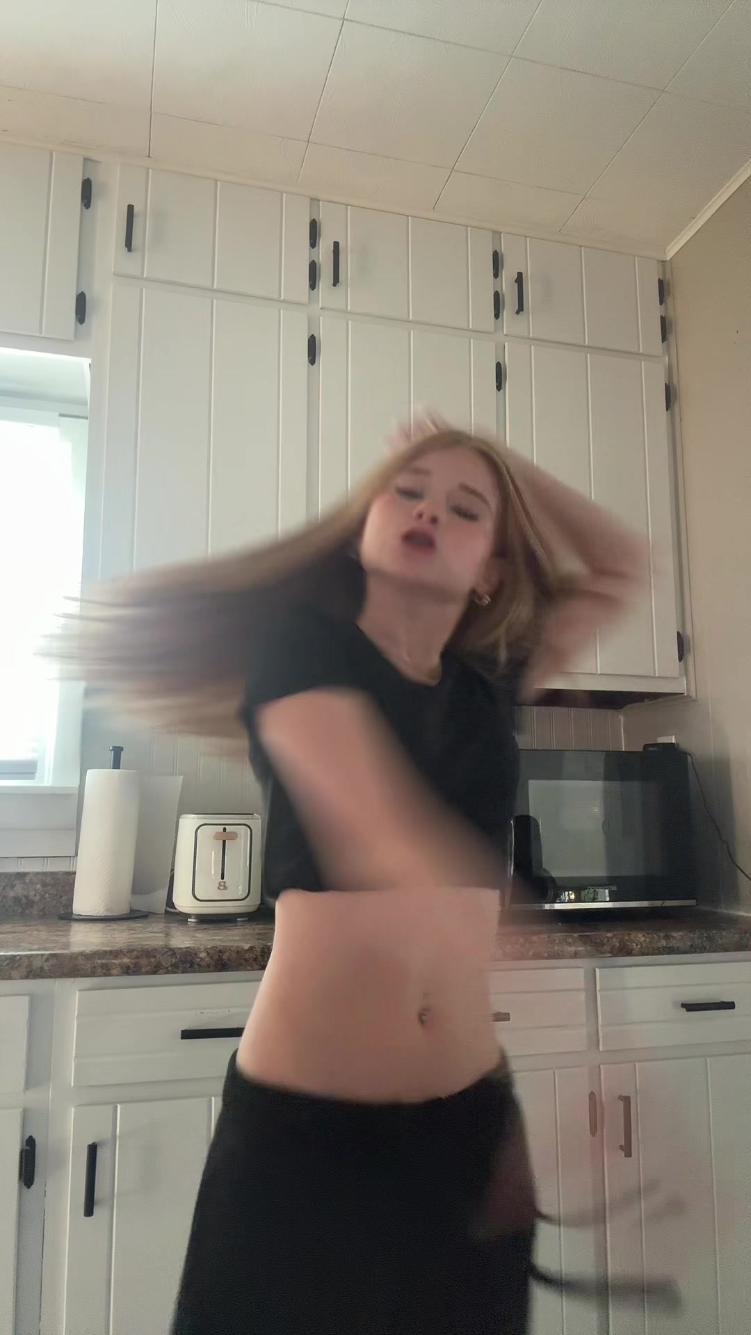 @r y a n n