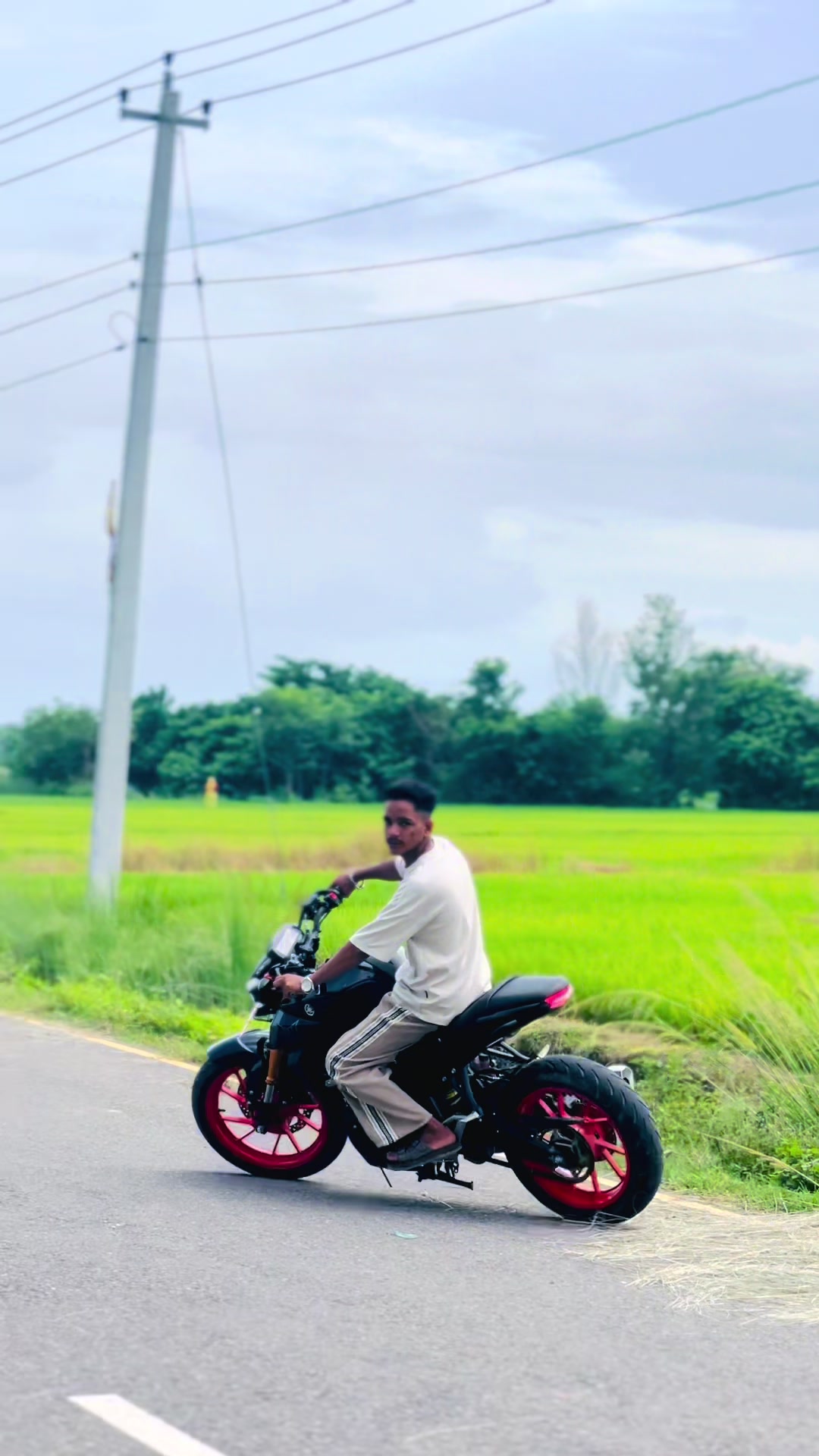 @suraj_ydv_3333