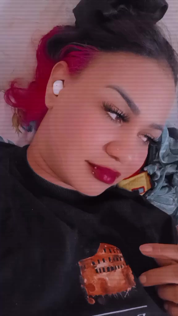 @𝓟𝓮𝓷𝓮𝓵𝓸𝓹𝓮 𝓪𝓵𝓿𝓮𝓼❤️