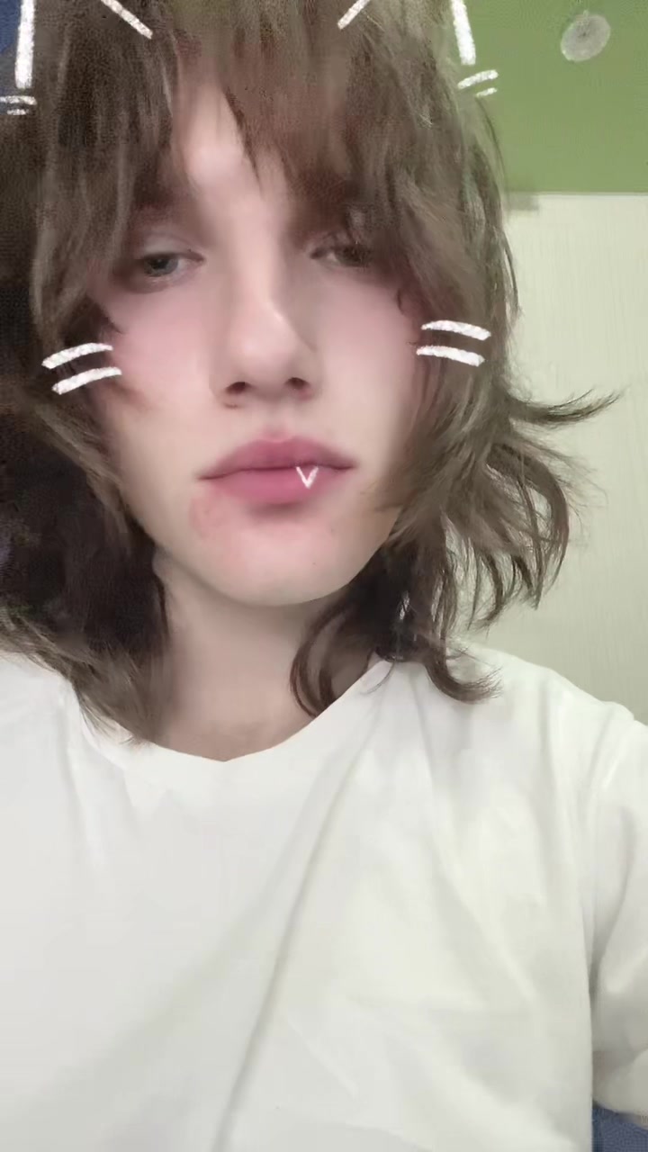 @apathetic⭑