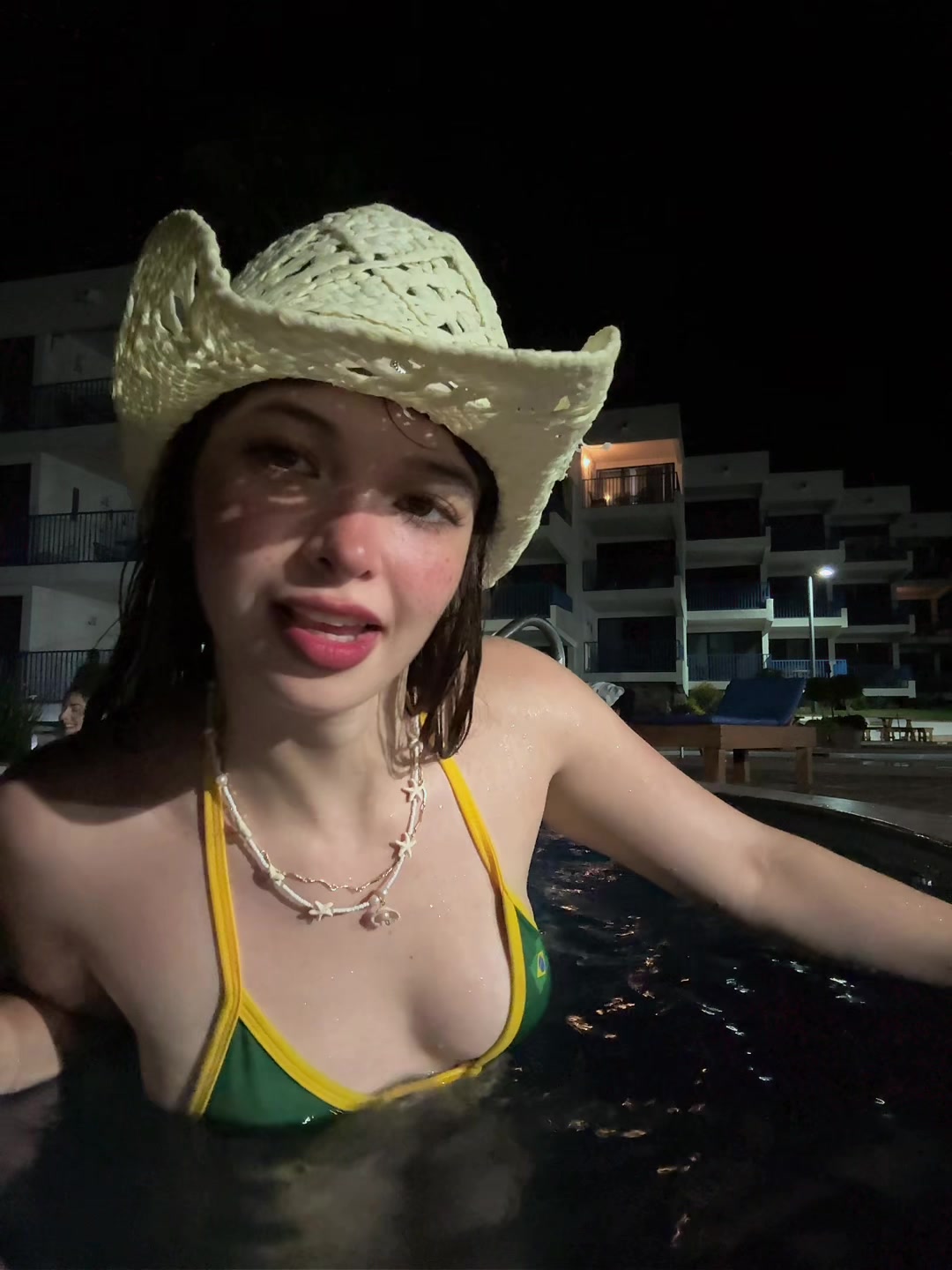 @Miel Alarcón