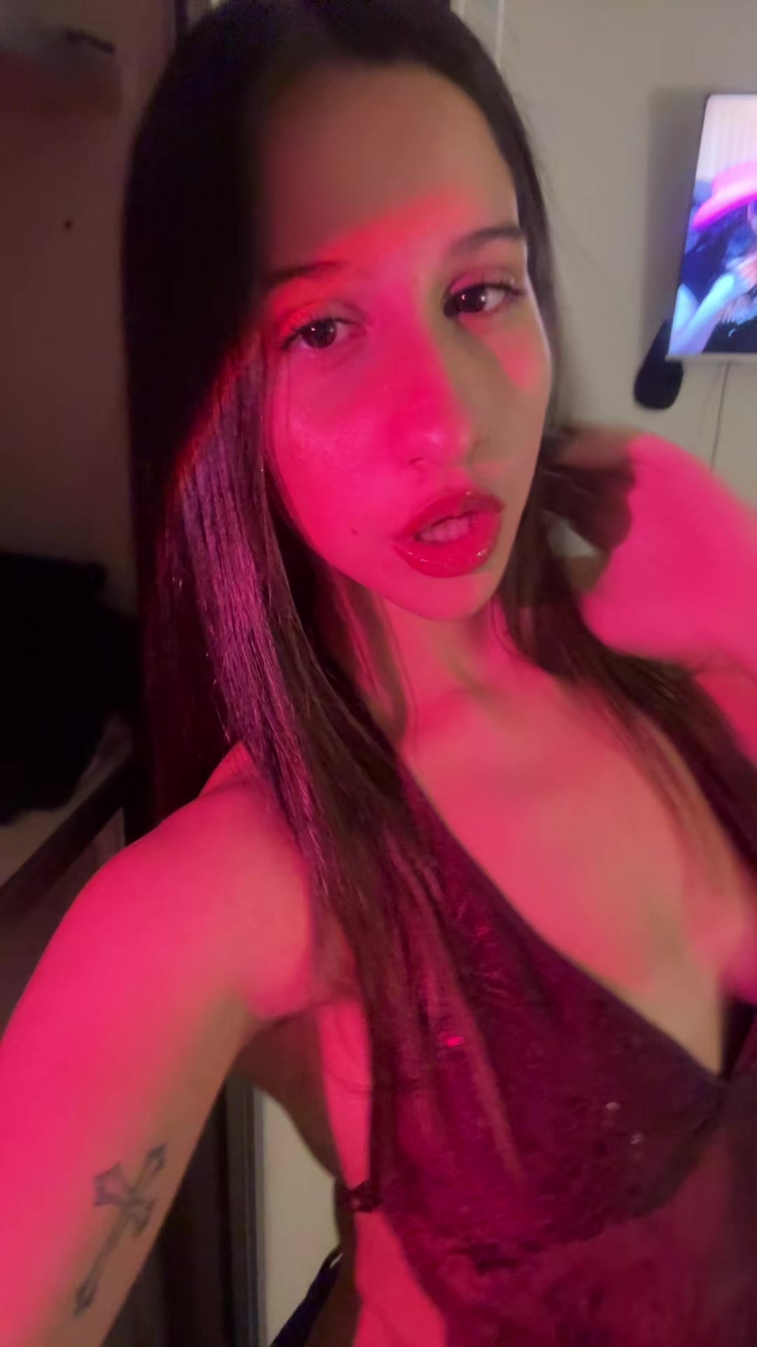 @chica violeta
