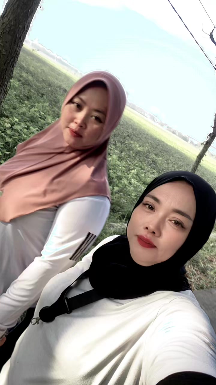 @Momski