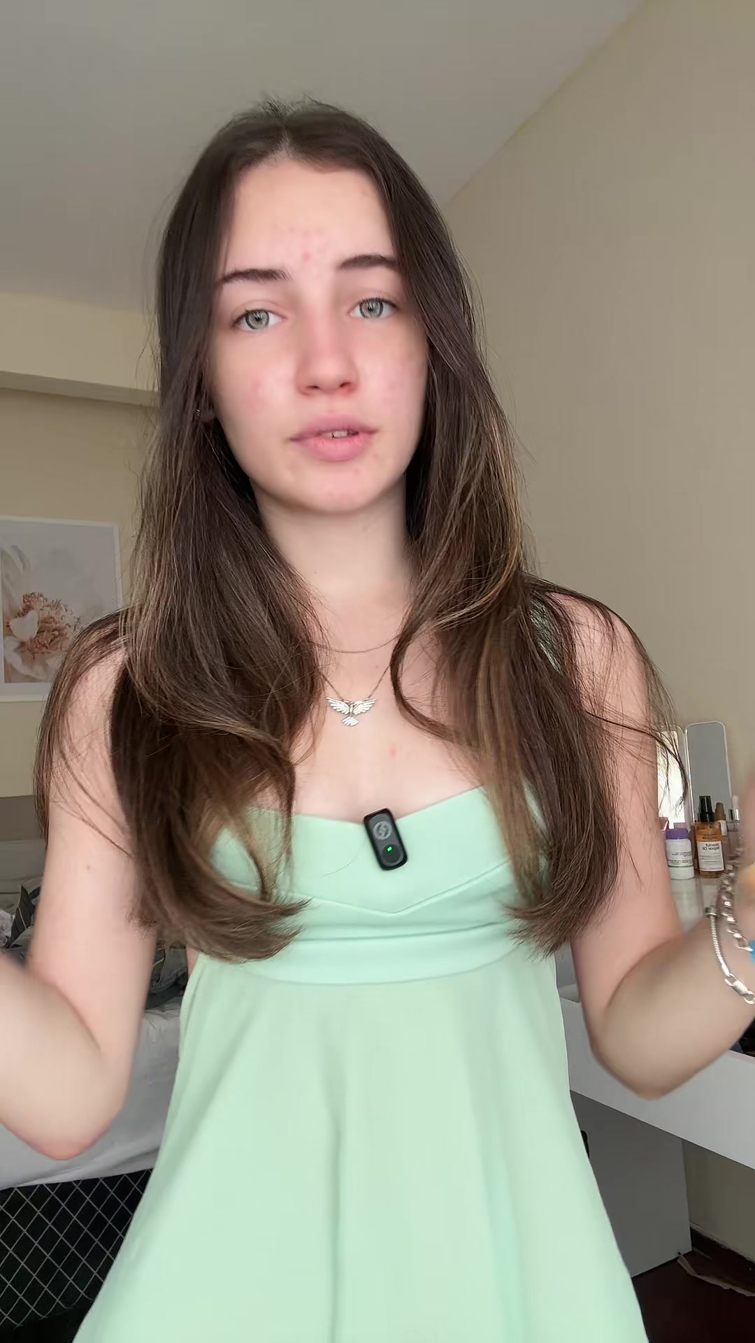 @Emilly