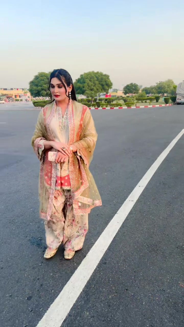 @Ratna Chudhary