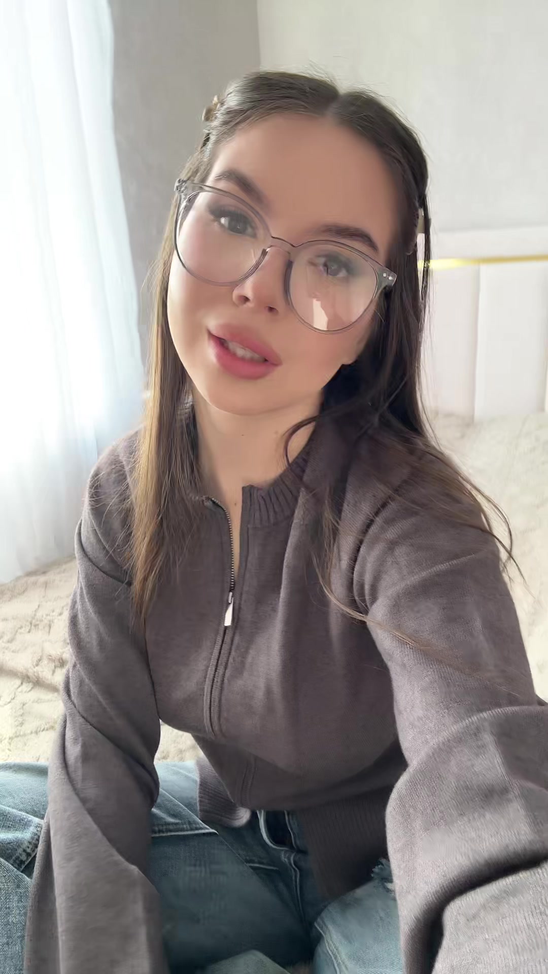 @...