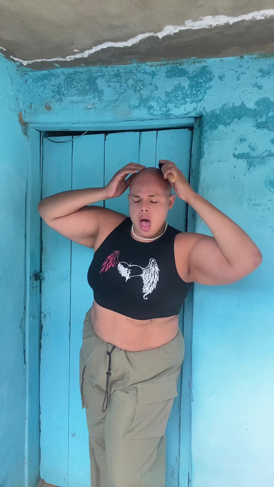 @Aby 🧑🦲