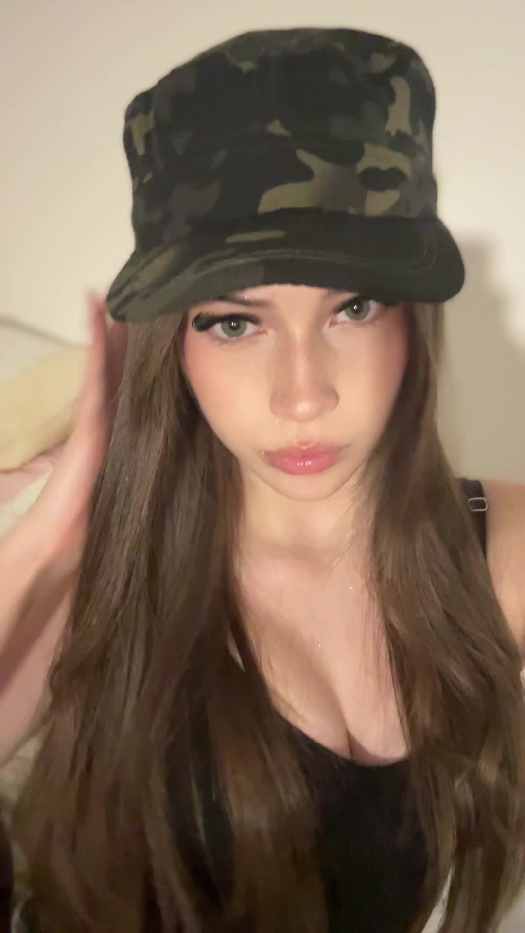 @𝒜𝓊𝓃𝓉𝒾𝑒 𝒜𝓂𝒷𝑒𝓇🌻