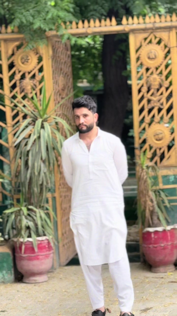 @Nisar baii🥀