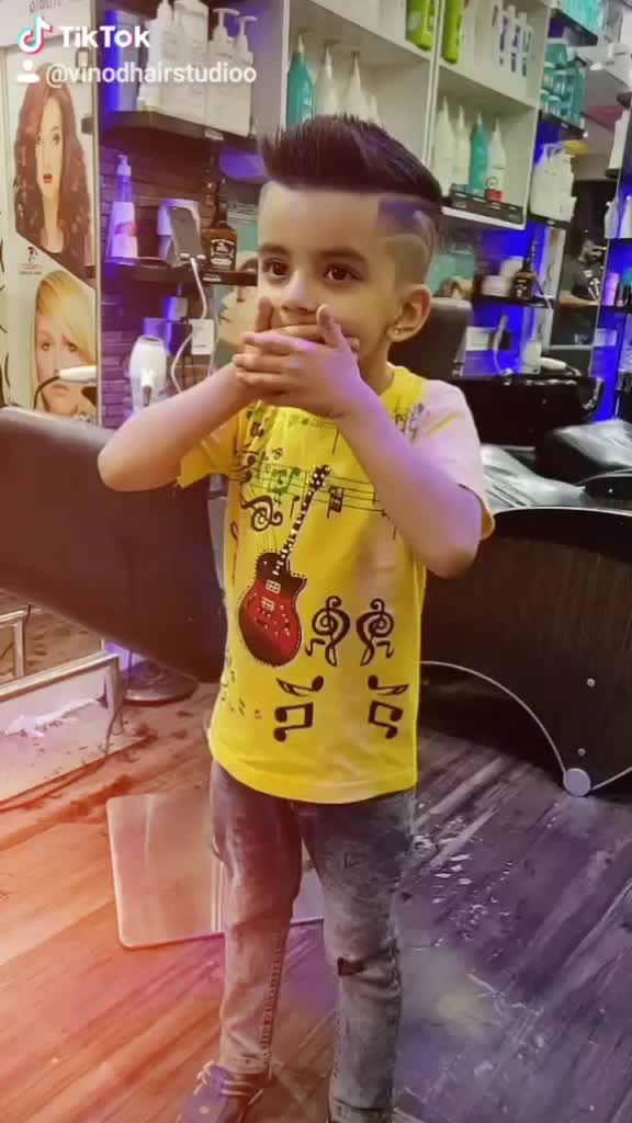 @Vinod Hair Studioo