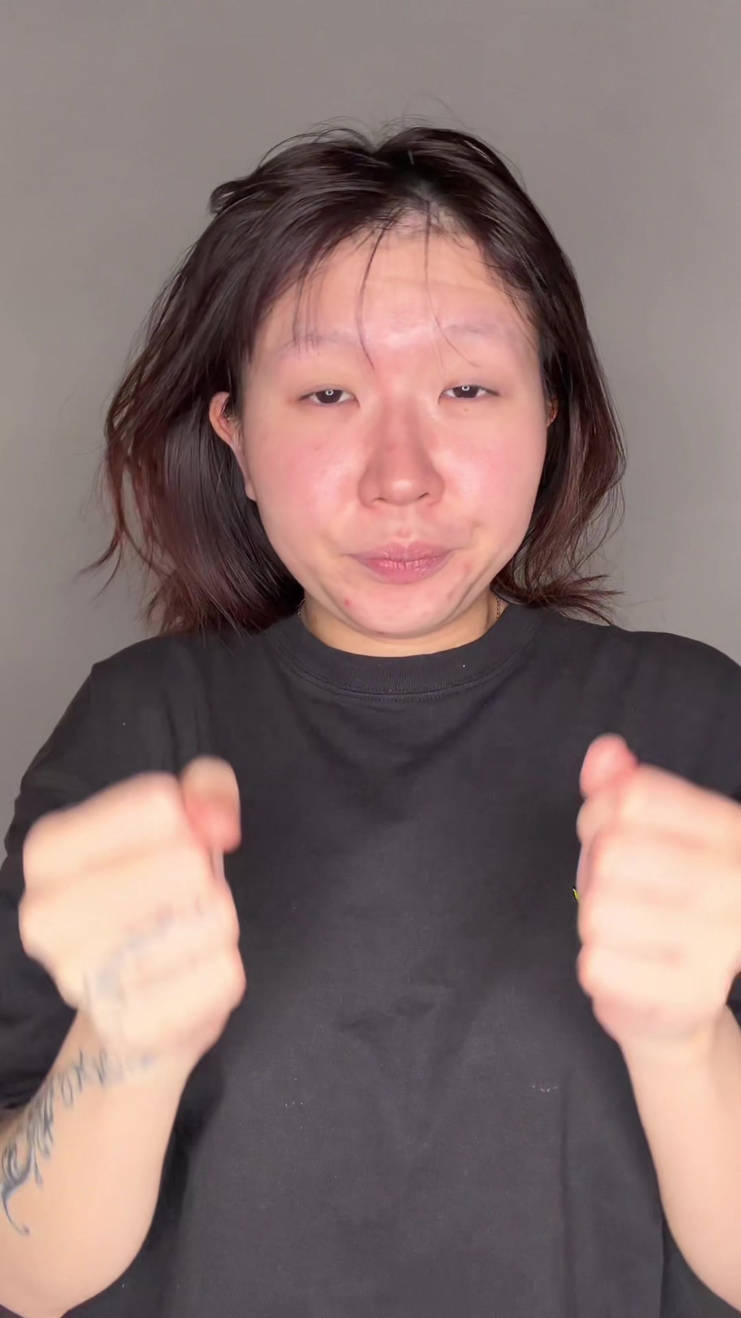 @ヘアメイク事務所に勤務する女子の日常