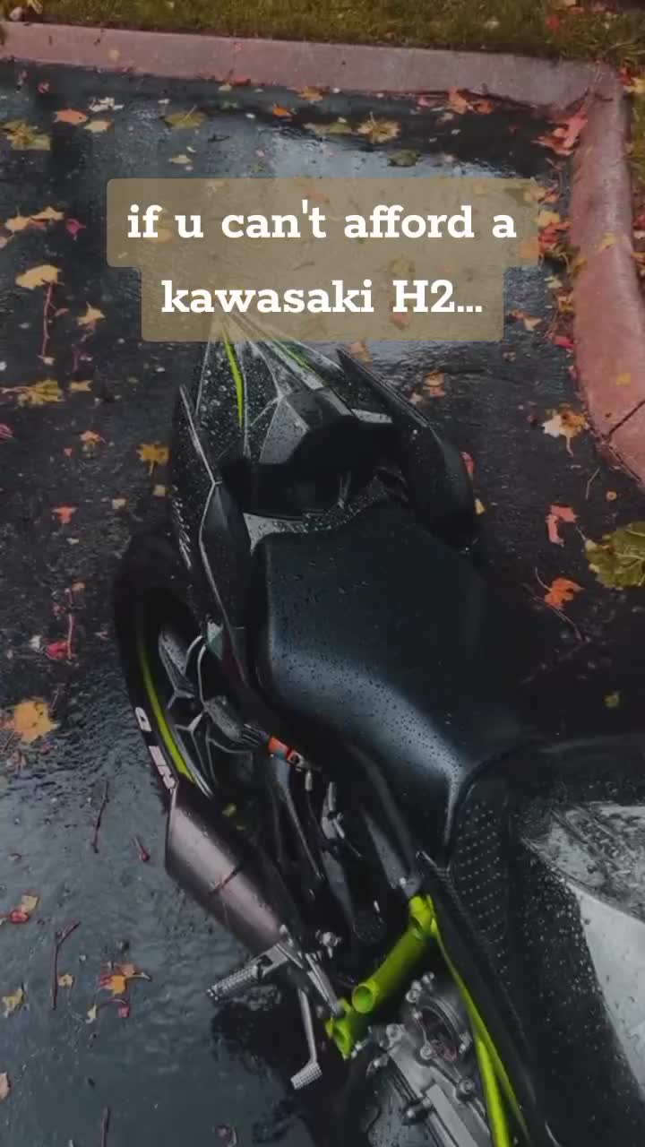@✪