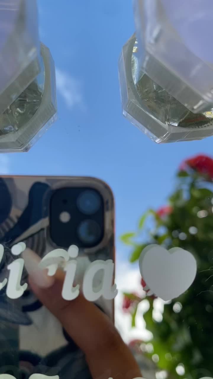 @V Cosmos