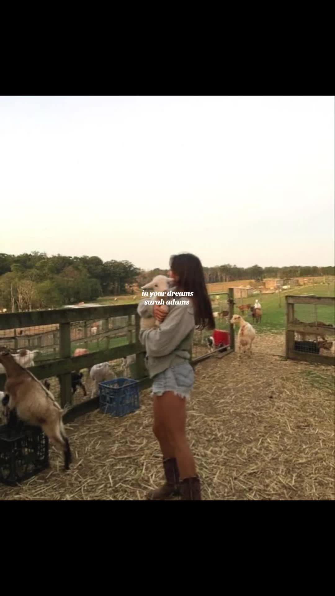 @Sienna
