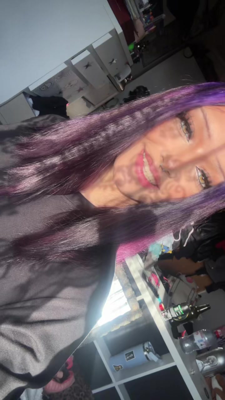 @anna𖣂
