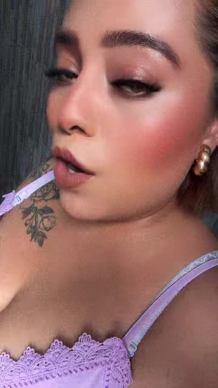 @Lin Vazquez