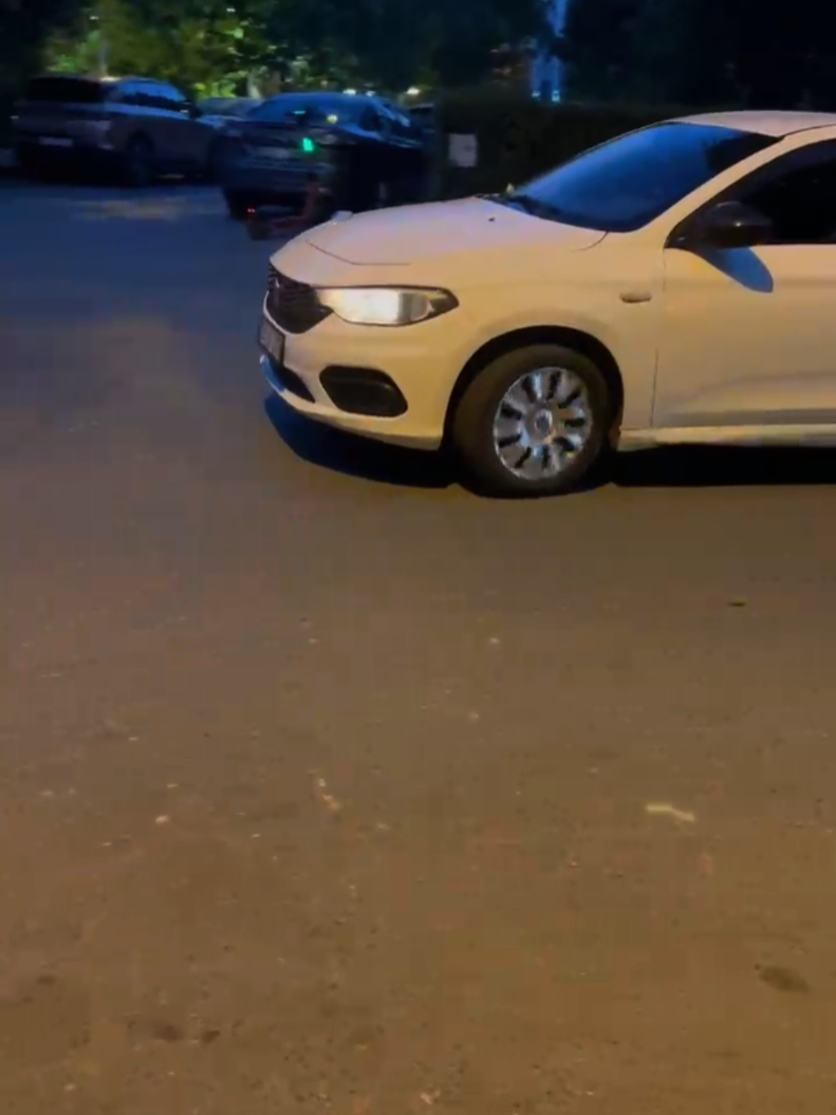 @ÖZGÜR