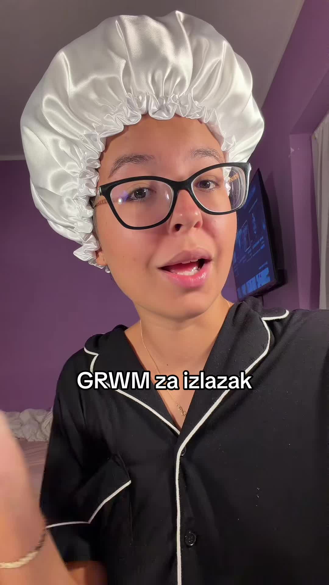 @Isidora