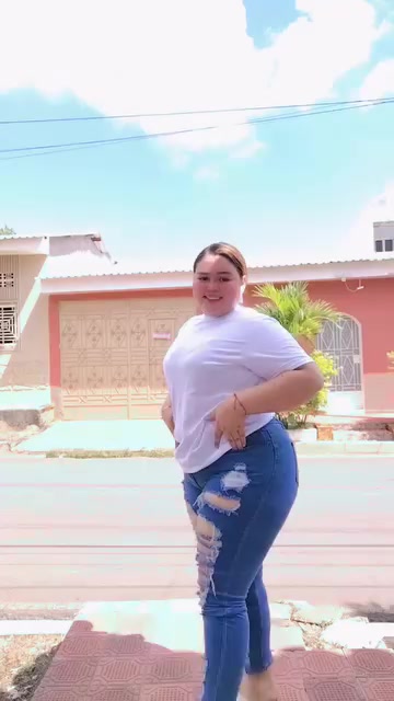 @Isabel salvadoreña🇸🇻