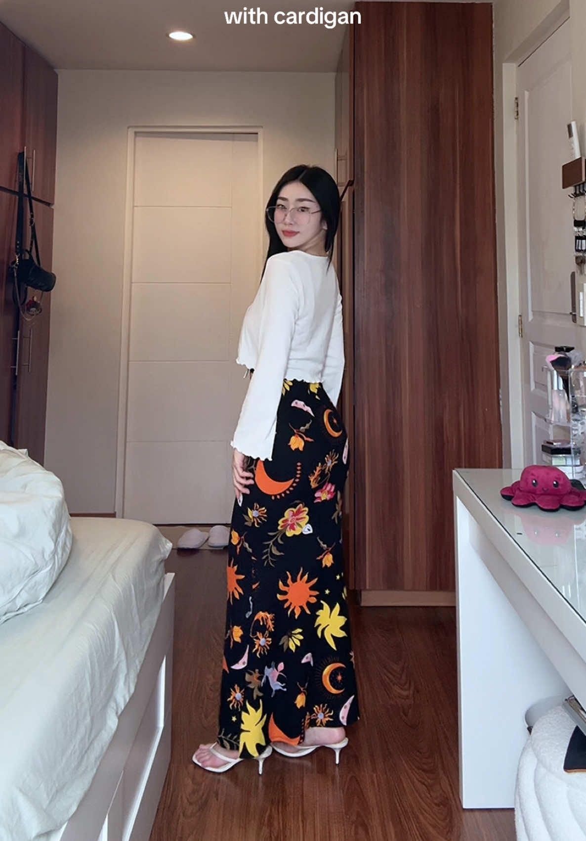 @elneshne on ig