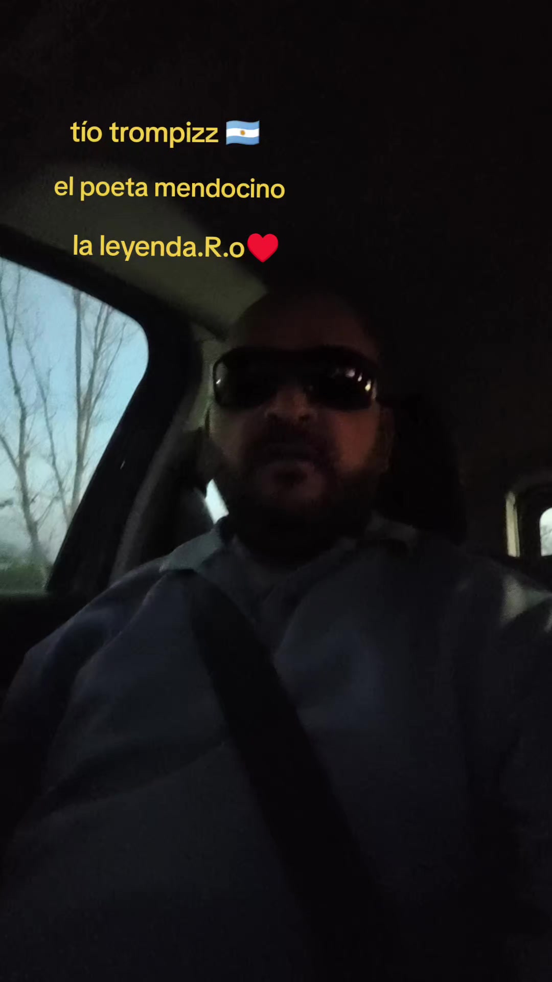 @tío trompizz 🇦🇷 el poeta