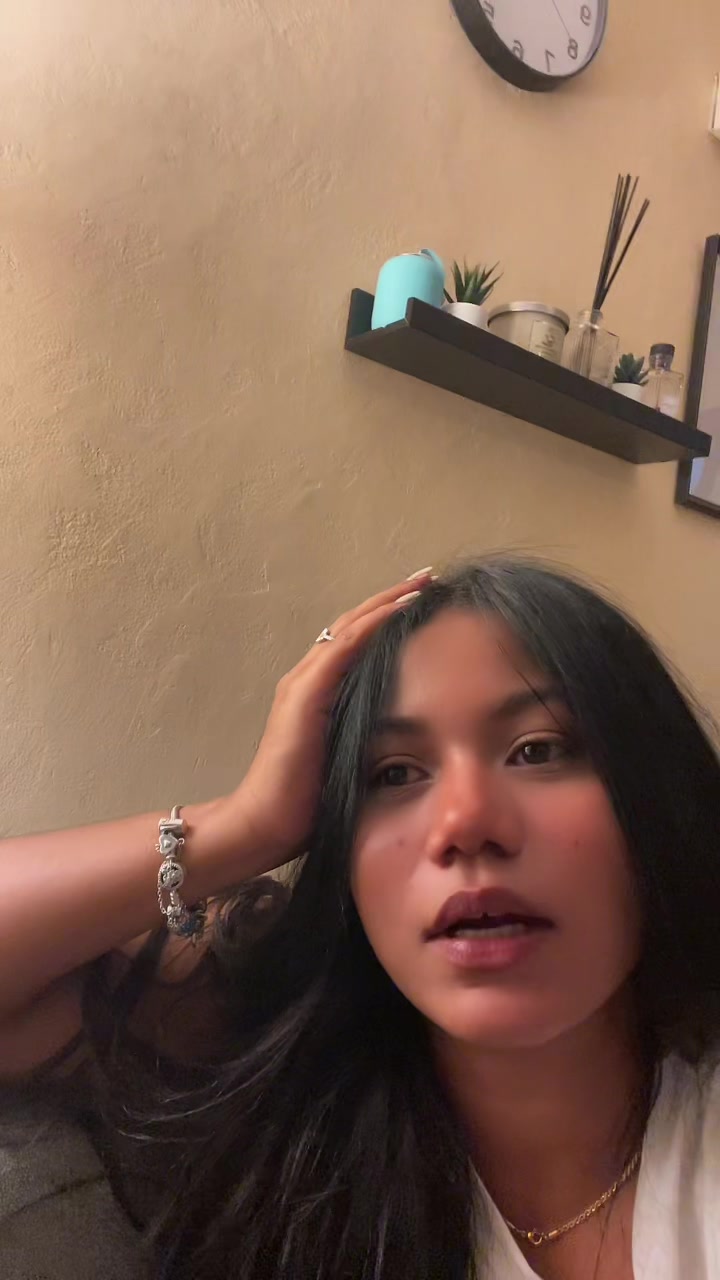 @Yasure AC 🦹🏻♀️⚡️