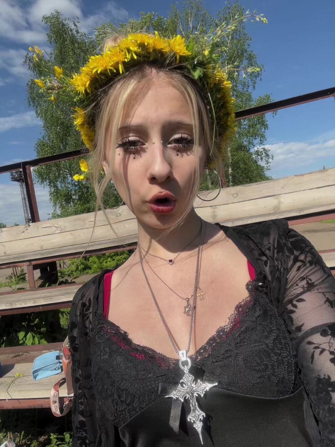 @bloody.kitty