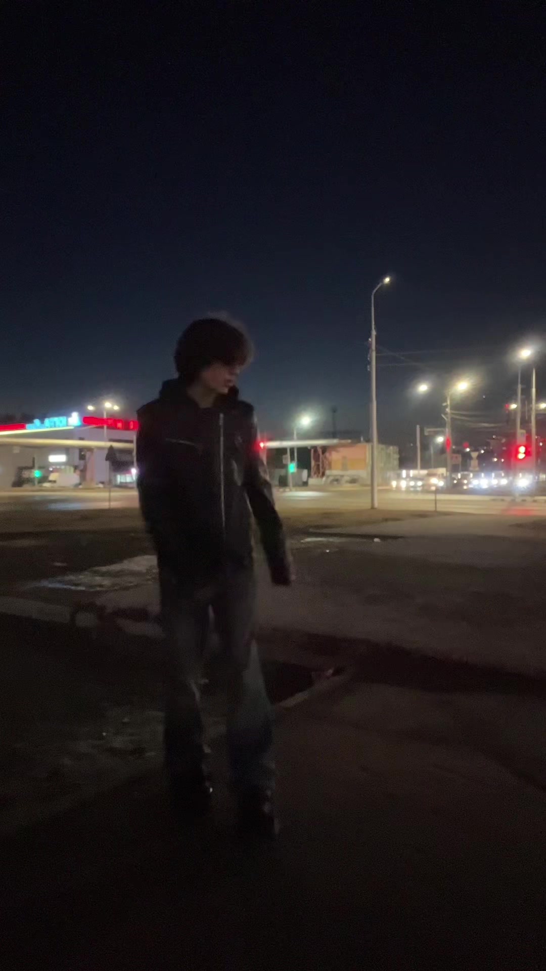 @рома анонимный