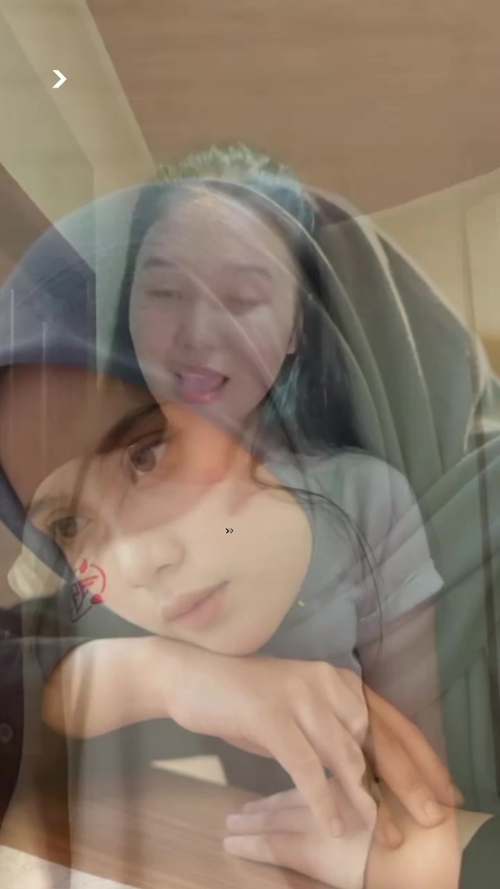 @A R T H Y