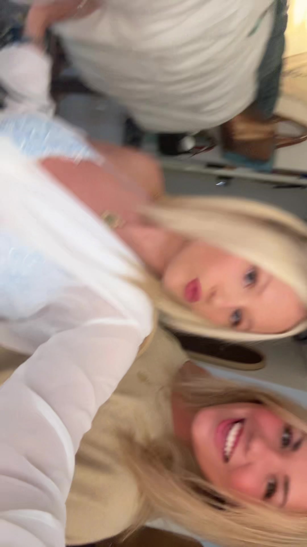 @Lulu