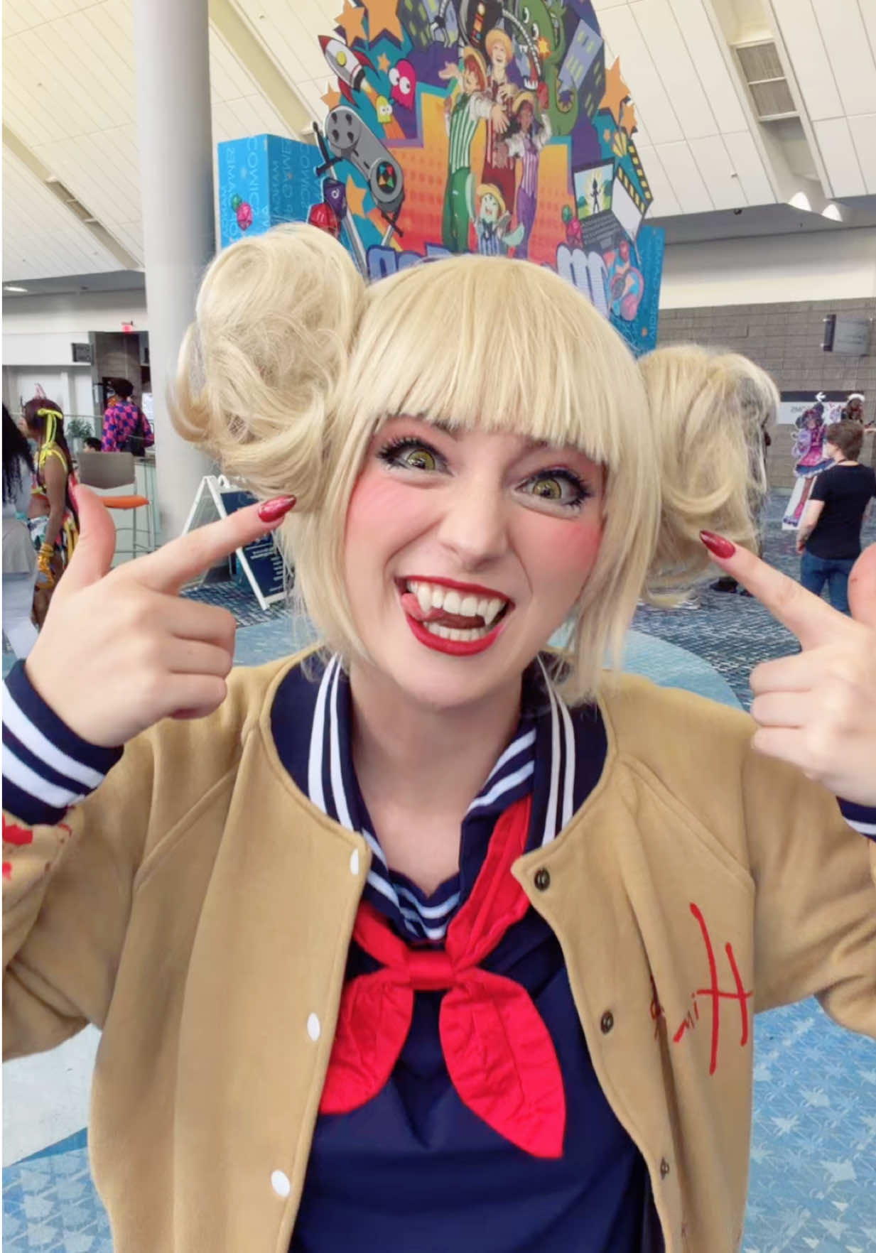 @stardere 🔜 momocon