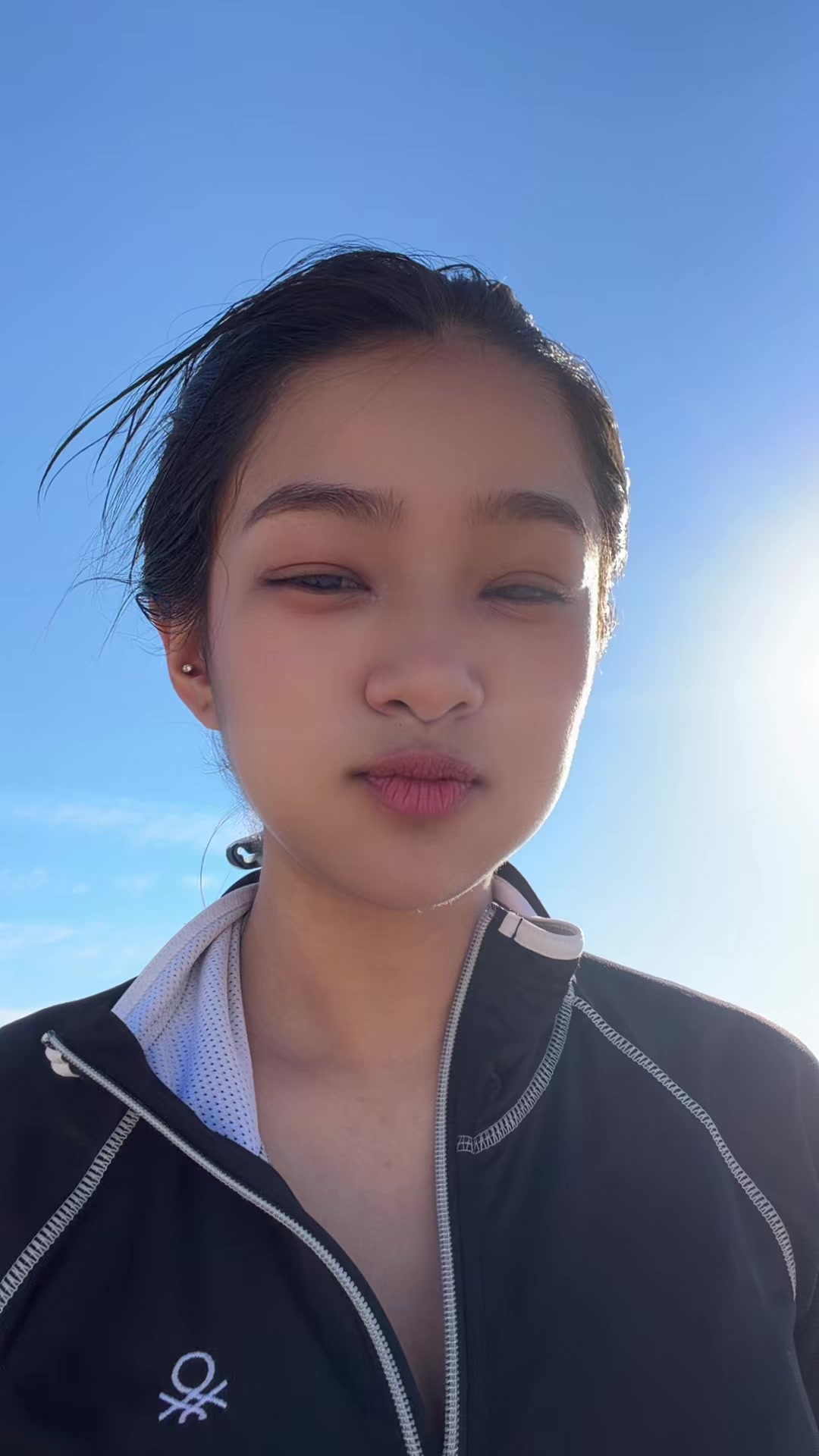 @虹咲カリナ