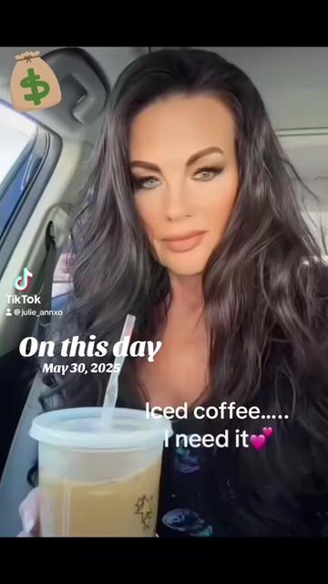 @Julie_AnnXO