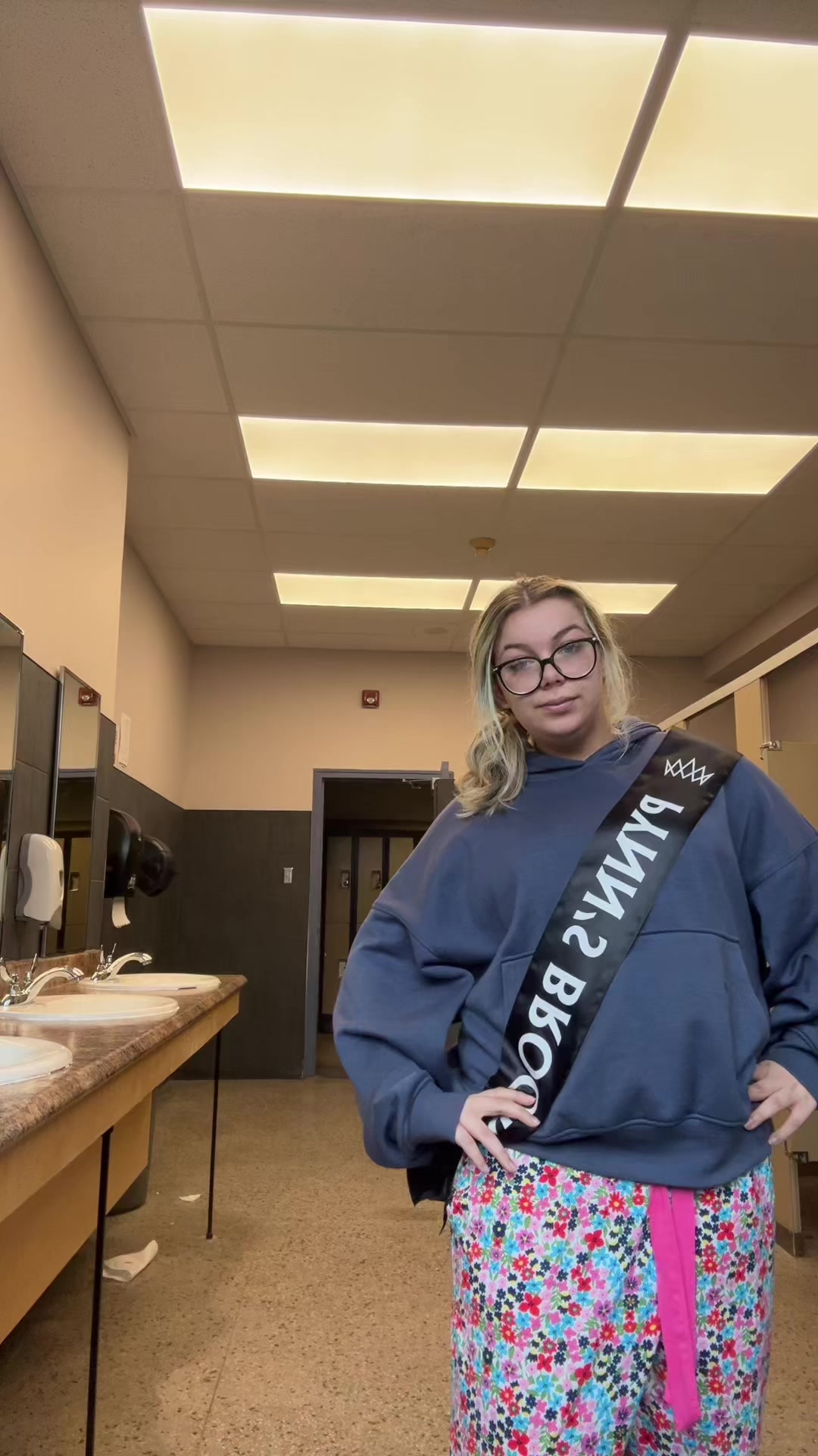 @Bethany Buttcrack