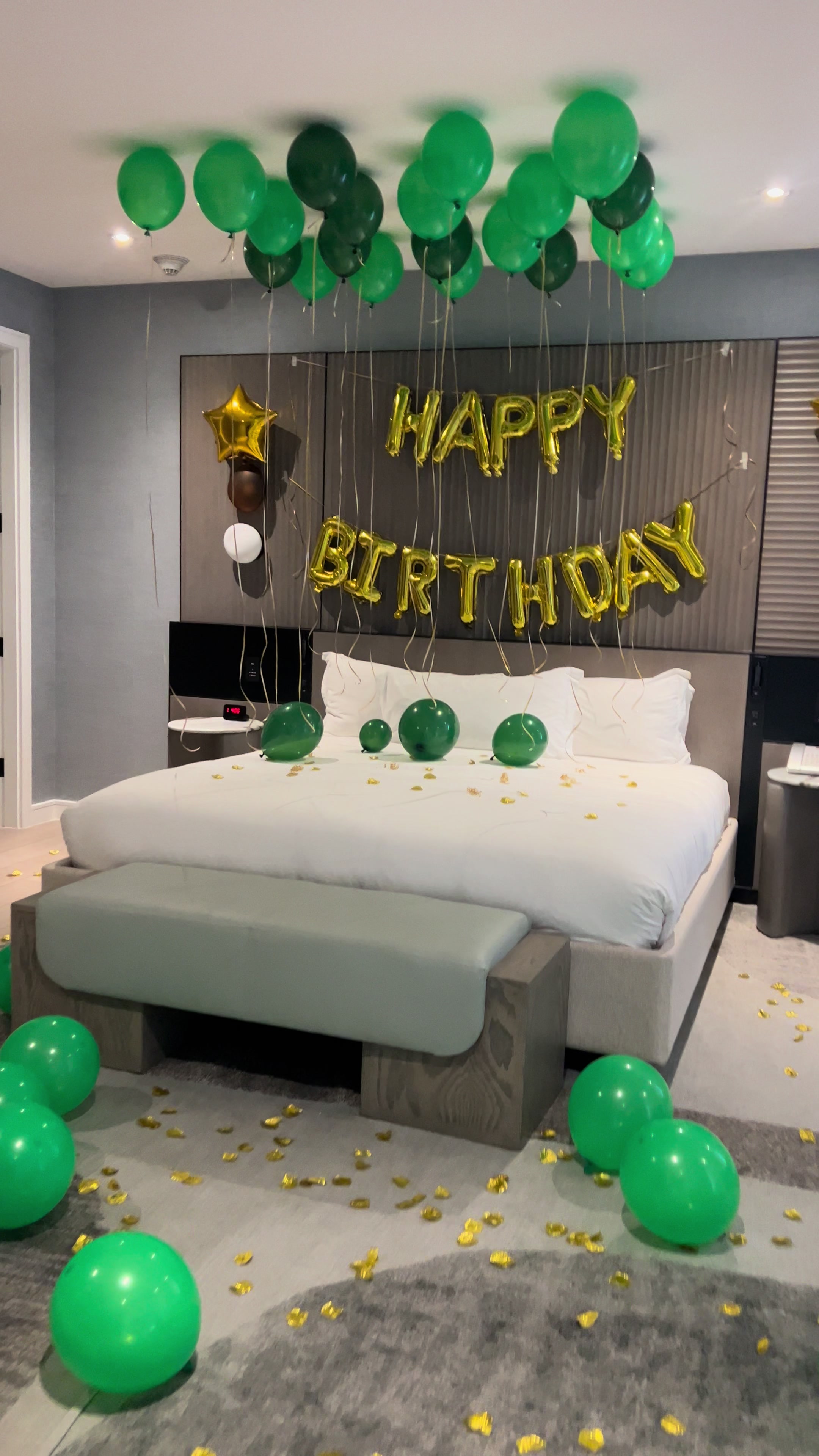 @D'Luxe Decorations