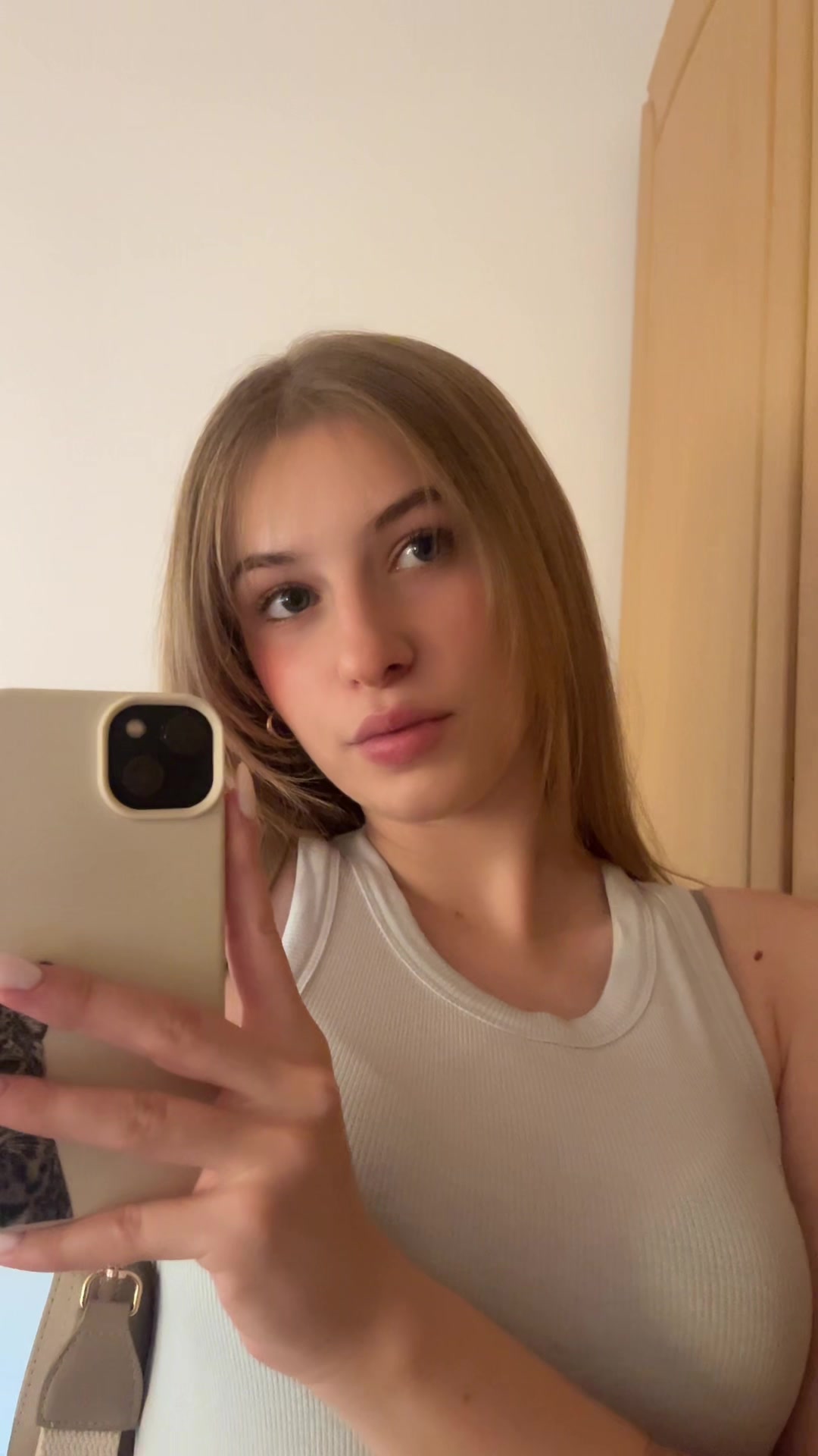 @николета