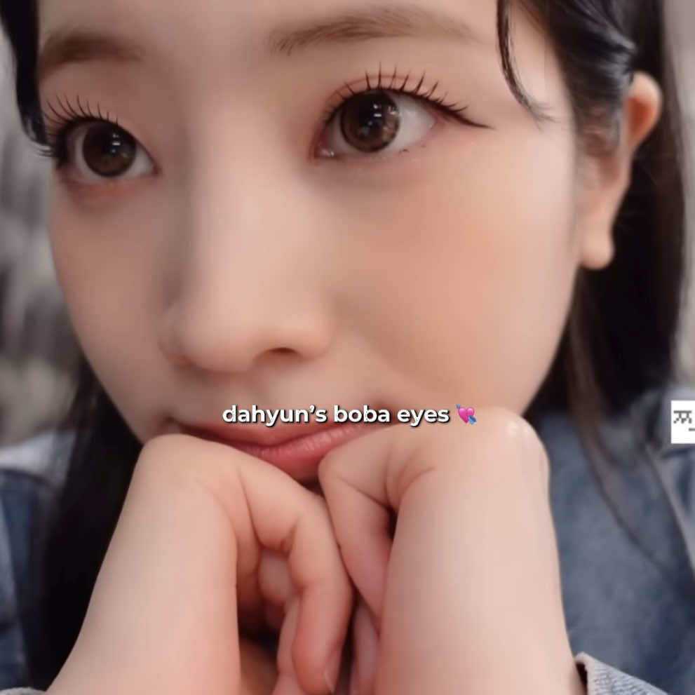 @♥︎ julss (dubu’s gf)