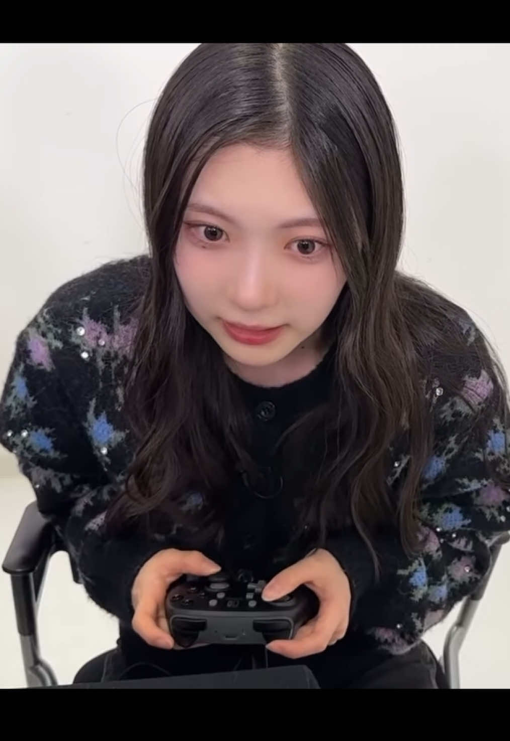 @しかくに
